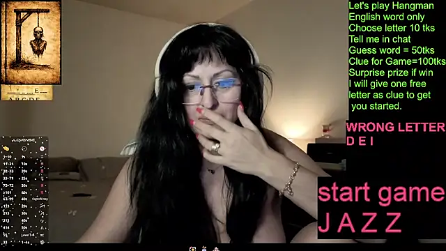 SexyAndBadGirl webcam