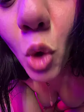 PrincessYYara webcam