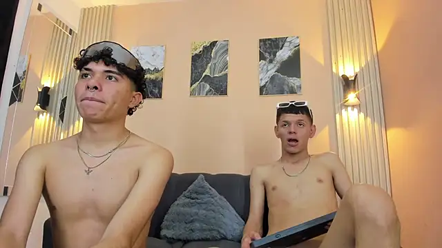 DesiresOfOlympus_ webcam