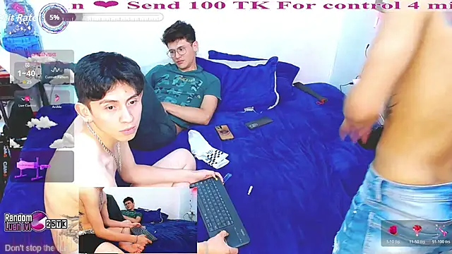 Little_sunshine_squad webcam