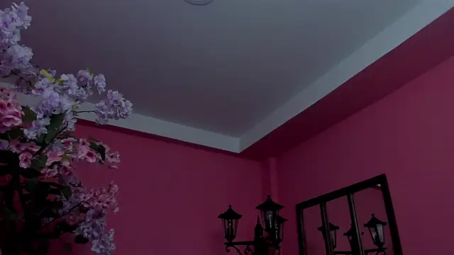 ISSYDOLLBUSTY webcam