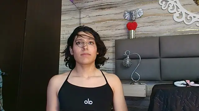 oliver__brown (M twink) - ❤ cum in public!!! ❤