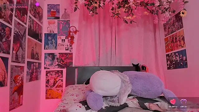 MissCurvyTop - Live Cam