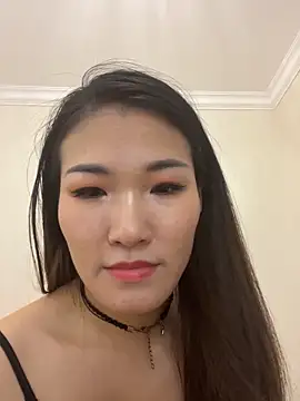美女fiveyanzi在线直播