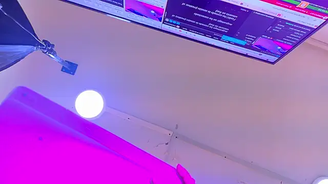 CamilaJohnston webcam