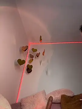 GiannaMagari_ webcam