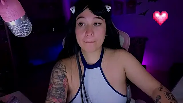 Celeste_Bauman webcam