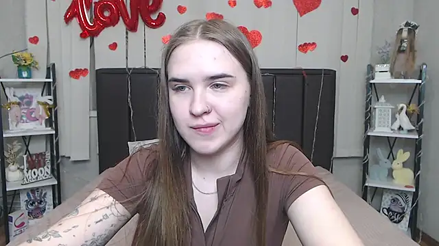 LauraHlot webcam