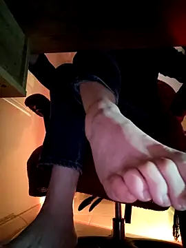 Miss_Carmilla webcam