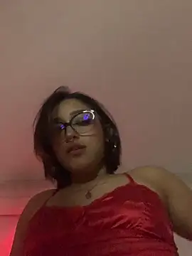 LilithMonette webcam