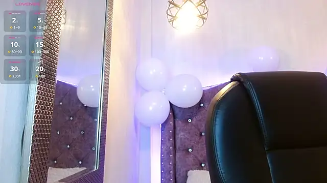 Violet_Collins1 webcam