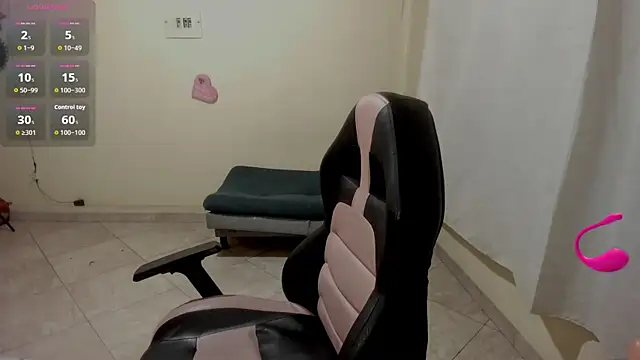 Sarita_Summer webcam