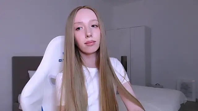 Luna_insniity webcam