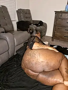 Thickkemzz41 webcam