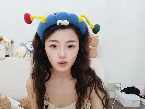 美女cc-8在线直播