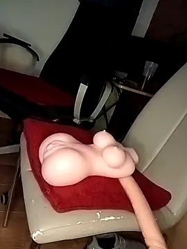 THE_CHEEKY_ALPHA webcam