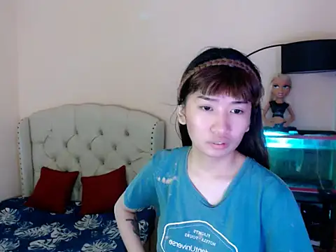 shantalfoxxy_ - ShantalFoxxy_'s free webcam - UK Sex Cams