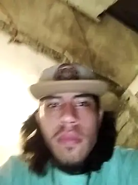 AlexAlejandro13 webcam