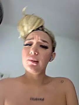 alaia_princess webcam