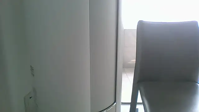 nole_china7 (Ask my age) - talk / fun / cum