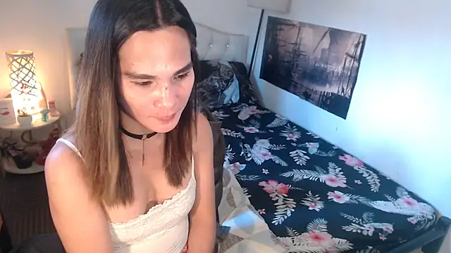NinaDOM4CUM webcam