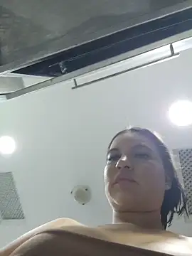 Pretty_Julieta webcam