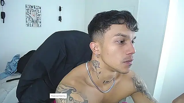 Leonard_Price webcam