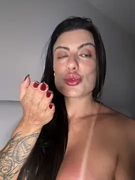 ise_mahh live sex cam