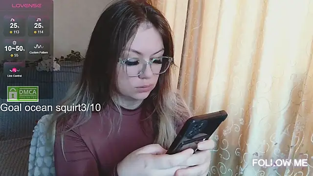 elven_dreams_ webcam