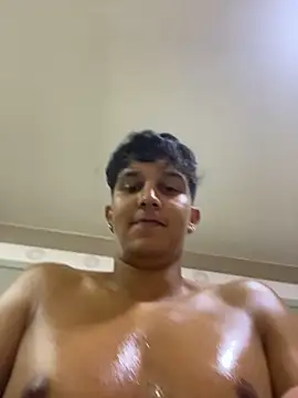 Leo_Savage_ webcam