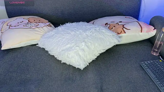 lunitaa0 - Lunitaa0's free webcam - UK Sex Cams