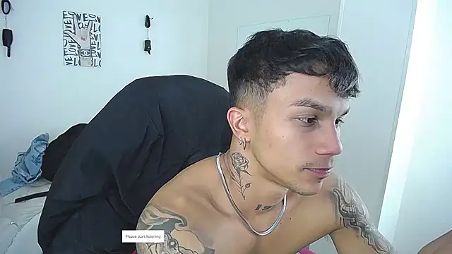 Leonard_Price webcam