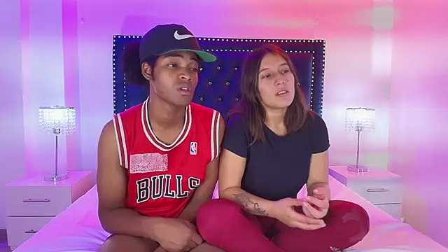 Cristal_and_luke webcam