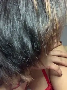 LilithMonette webcam