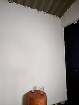 Simone_Miller webcam