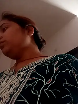 trisha_71 - Trisha_71's free webcam - UK Sex Cams