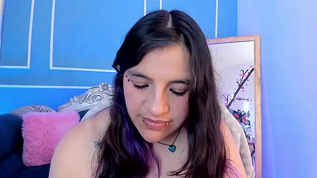 tarataylorr - TaraTaylorr's free webcam - UK Sex Cams