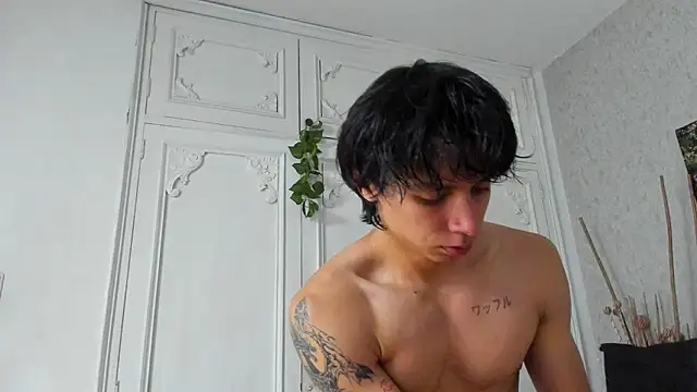 tyler_durten - Tyler_durten's free webcam - UK Sex Cams