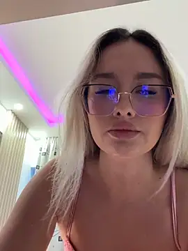 mollyxxx webcam