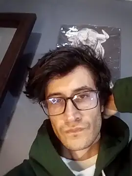 Loggan_donnelly webcam