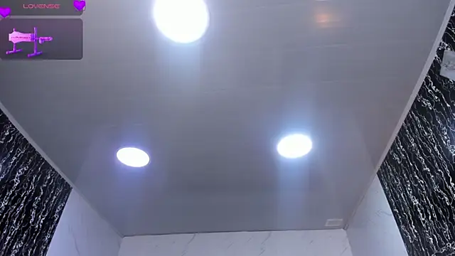 Ladyy_Scarlett webcam