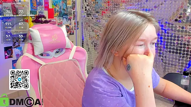 Sara_Robinson webcam