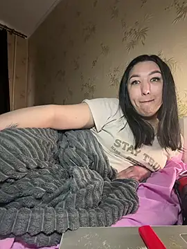 Naughtbaby_2025 webcam