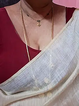 ananya956 - Ananya956's free webcam - UK Sex Cams