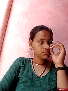 big_krishma_nena - BIG_KRISHMA_NENA's free webcam - UK Sex Cams