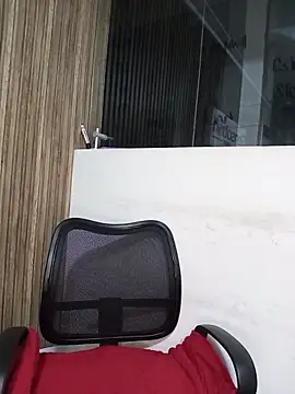 Valk_submissive webcam