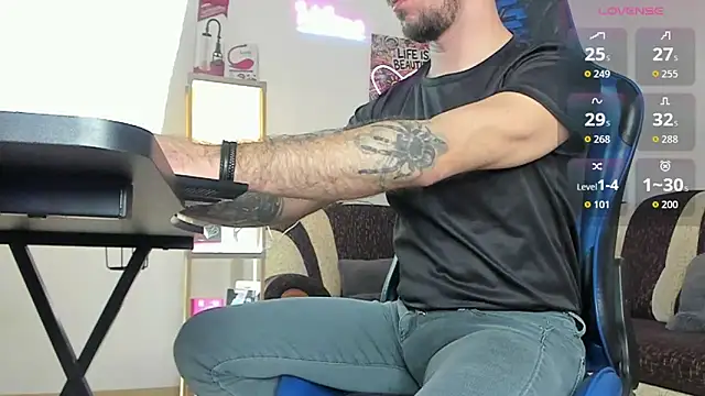 marioslim - Marioslim's free webcam - UK Sex Cams