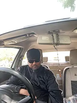 Dick_6inches_Delhi webcam