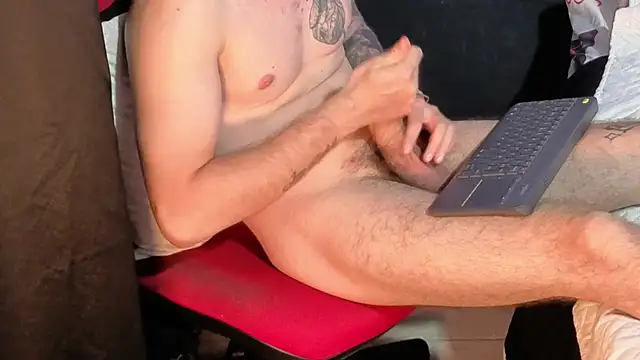 Dylanwhite23_ webcam