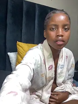 Littlebunny33 webcam